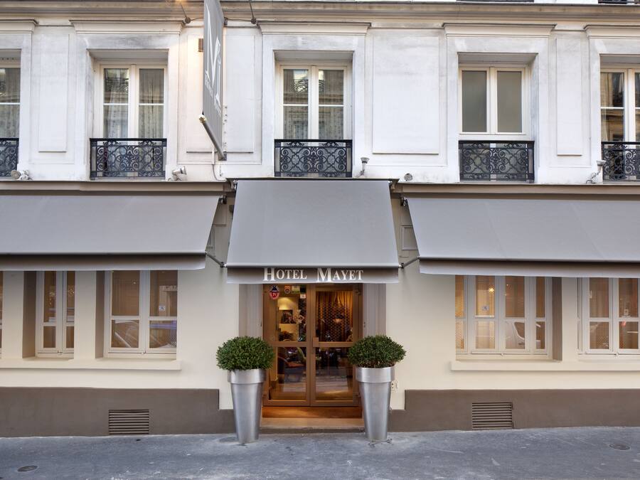 Pemandangan dari kamar