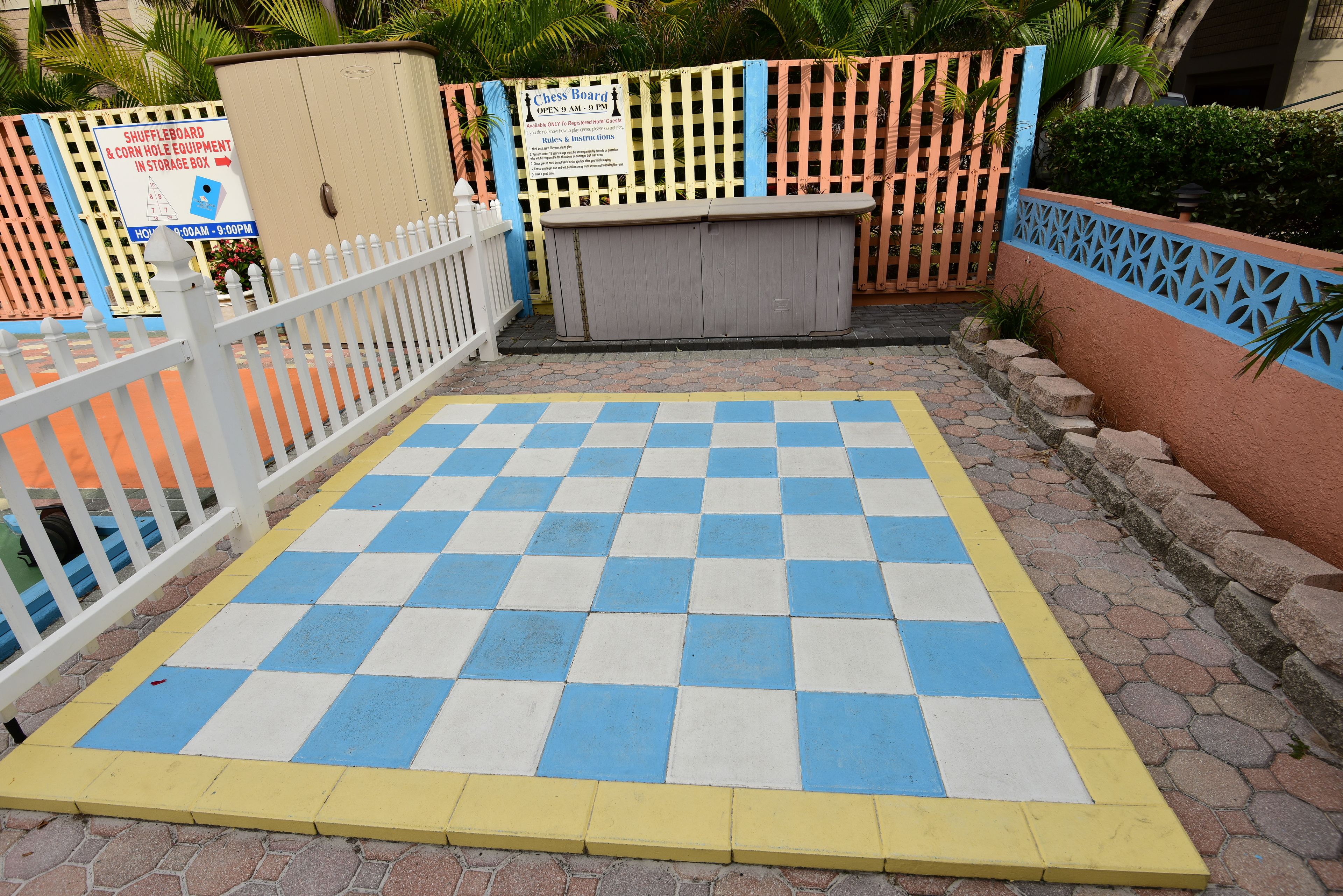 children’s play area – outdoor