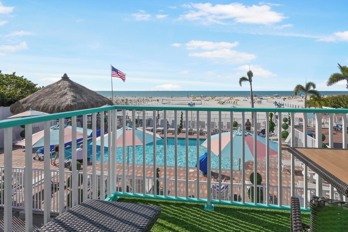 Suite, 1 King Bed with Sofa bed, Balcony (Gulf Front View) | Balcony