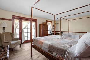 Deluxe Room, 2 Queen Beds, Balcony