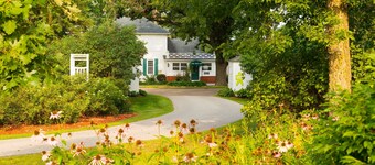Oak Park Inn