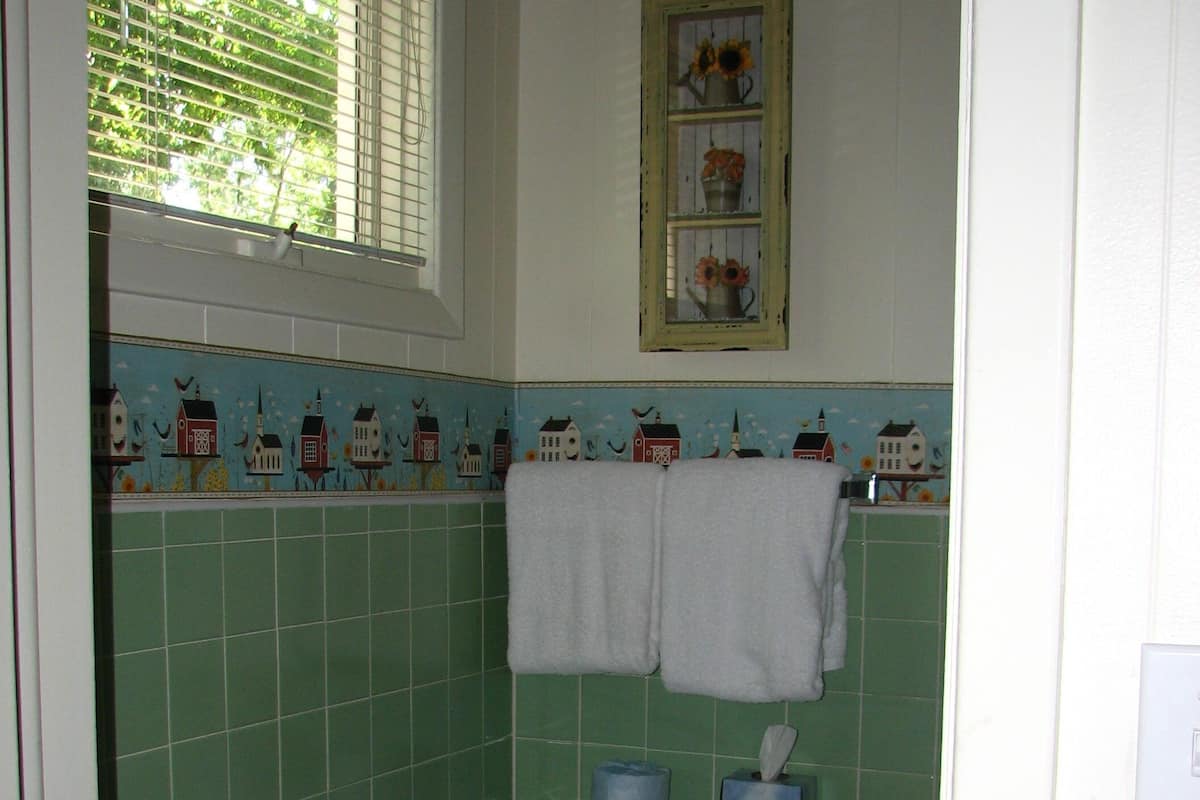 Quadruple Room, Ensuite (Hillside Room 05) | Bathroom