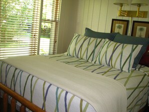 Superior suite, en-suite badkamer, uitzicht op tuin (Carriage House Suite 01) | 1 slaapkamer