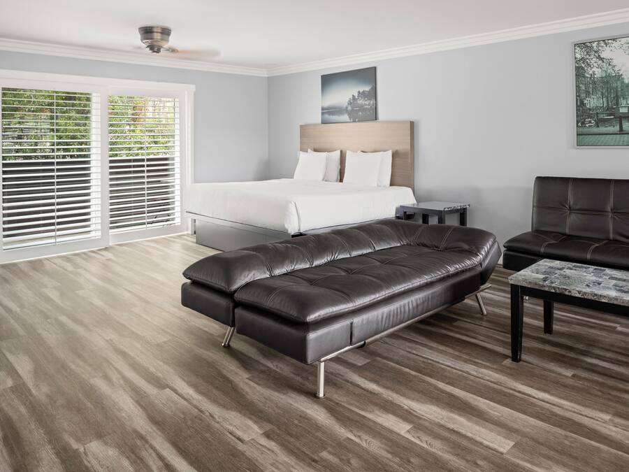 Family Suite, 2 Bedrooms, Kitchen | Premium bedding, memory foam beds, blackout drapes, soundproofing