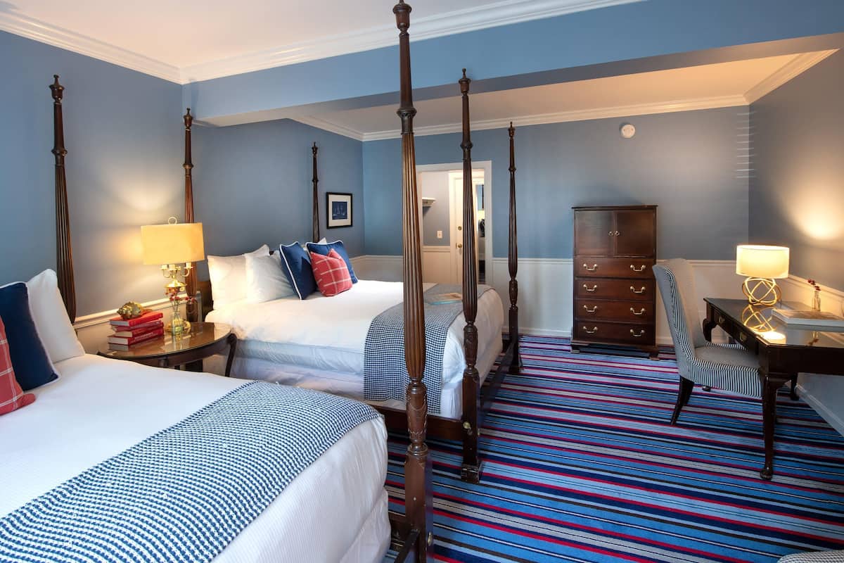 أغطية فراش متميزة وألحفة محشوة بالريش وبديكورات فريدة لكل غرفة