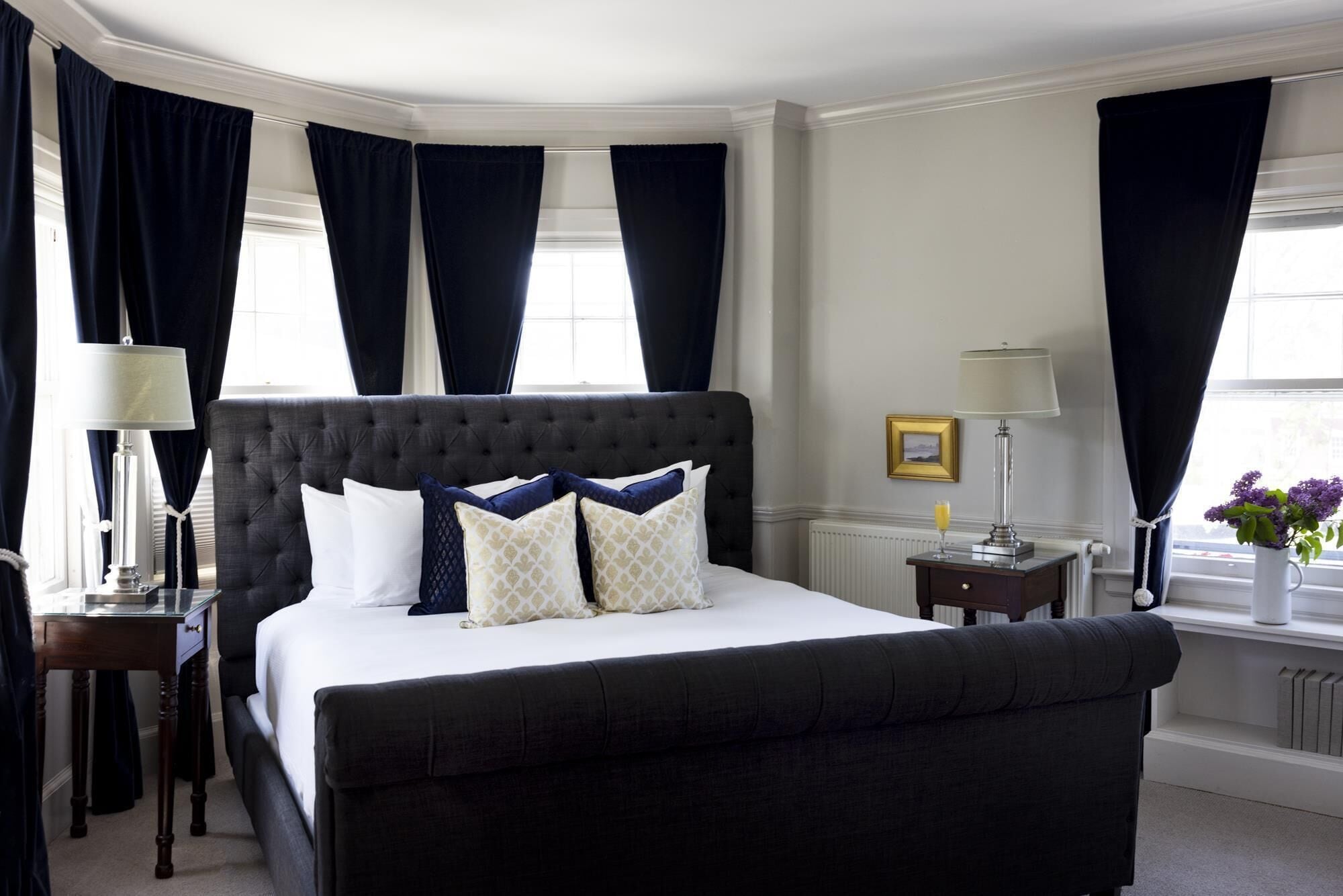 套房, 壁炉 (Thompson) | 高档床上用品、羽绒被、特色装修、特色家居