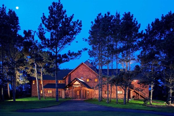 Front of property – evening/night