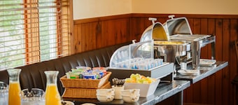 Flagship Inn and Suites