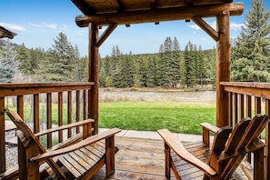 Deluxe Room, 1 Queen Bed (Riverside) | Terrace/patio