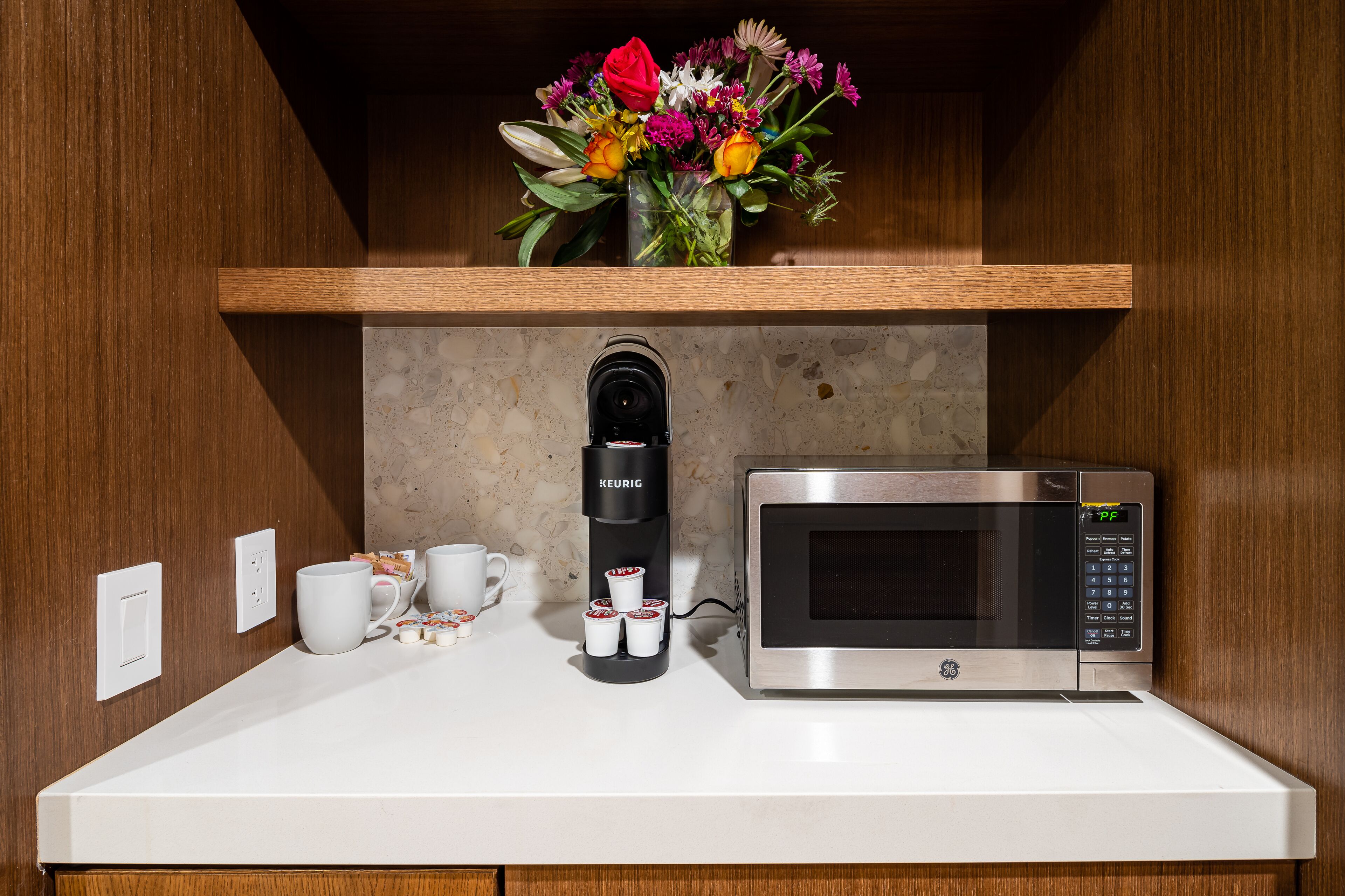 deluxe room, 1 queen bed (riverside) | premium bedding, desk, iron/ironing board, free wifi