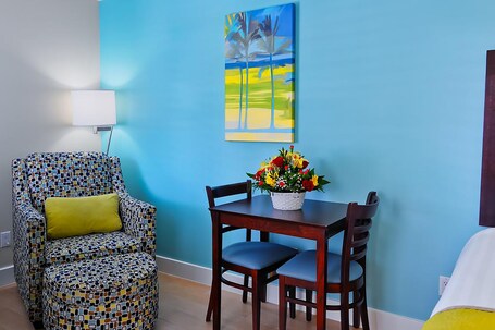Silver Palms Inn - Image 18