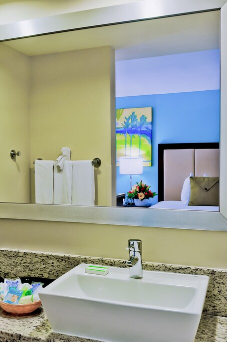 Silver Palms Inn - Image 17