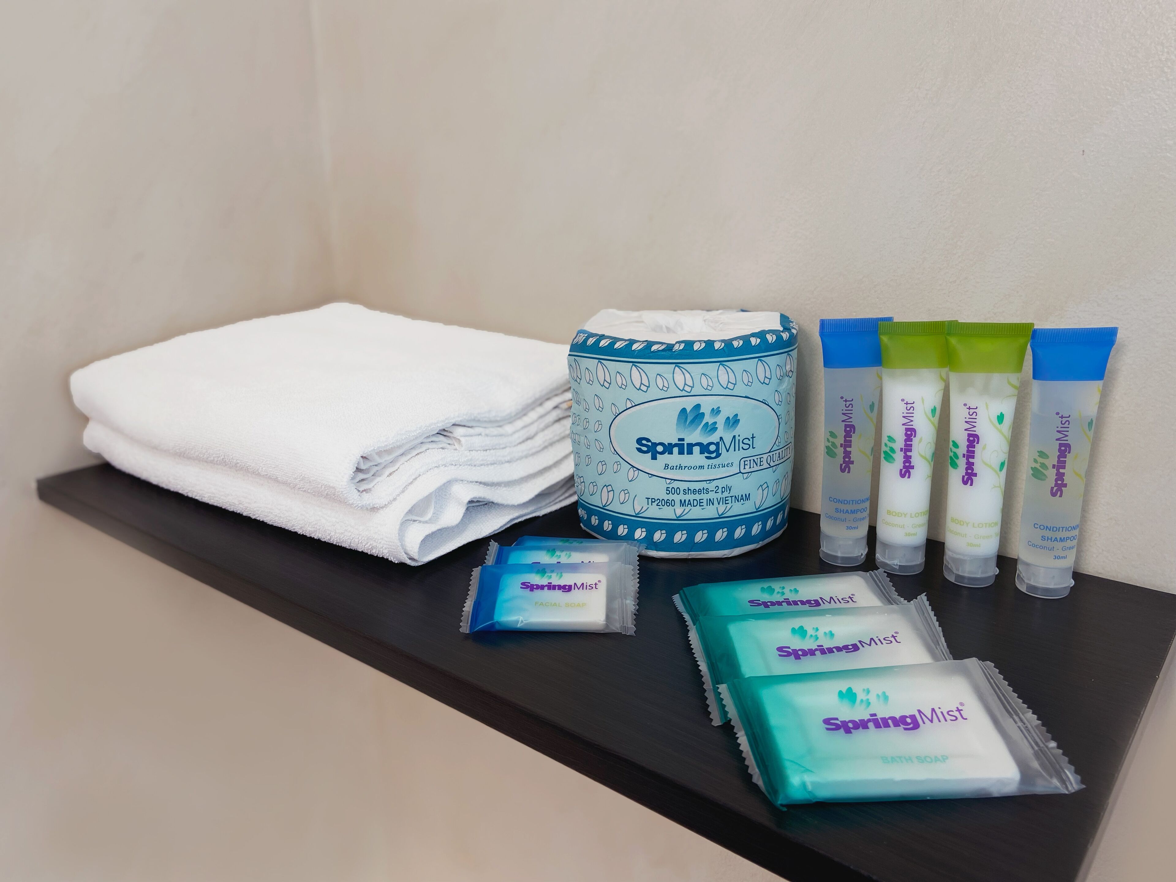 Photo - Nite Inn at Universal City - Walking Distance to Universal Studios Hollywood