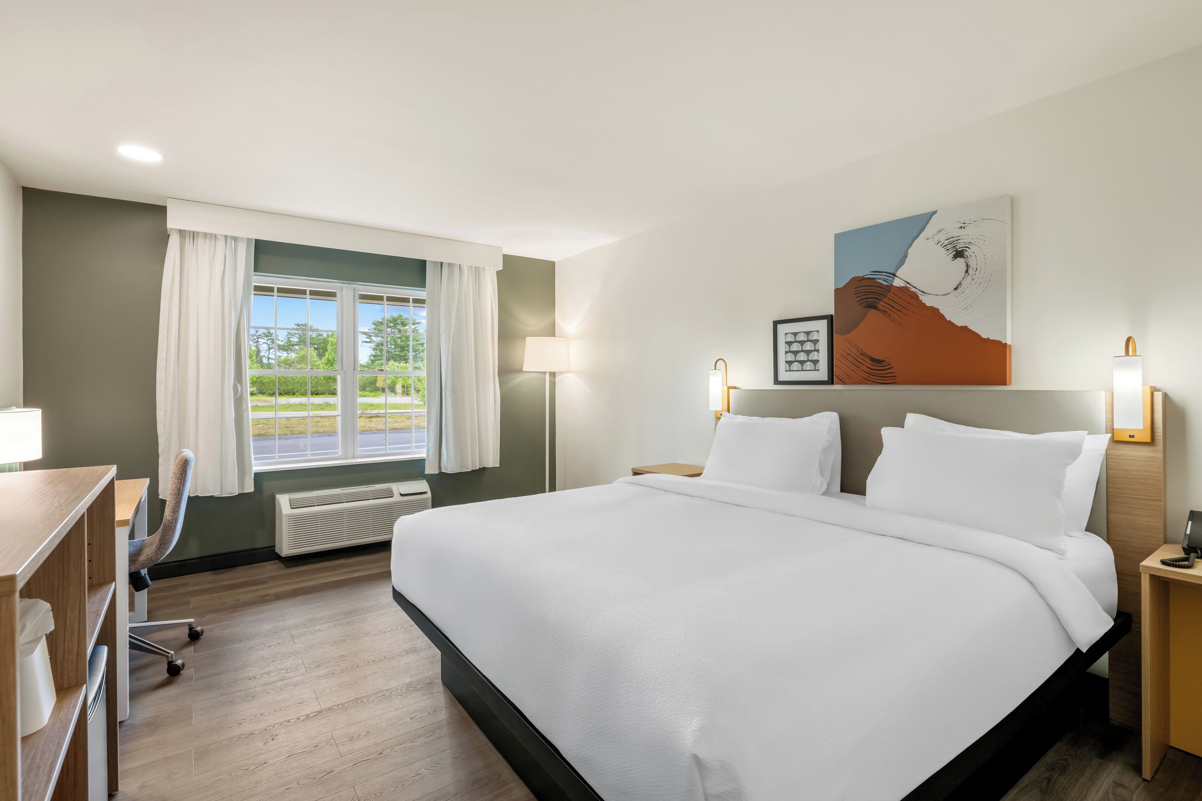 Room, 1 King Bed | Free WiFi, alarm clocks, bed sheets