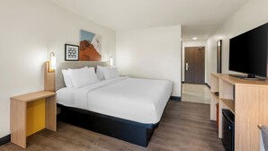 Habitación, 1 cama de matrimonio grande | Wifi gratis, despertador, ropa de cama