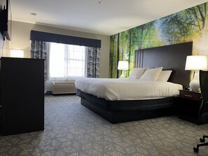 Kamar Single Deluks, 1 Tempat Tidur King (Deluxe King) | Wi-Fi gratis, seprai linen, dan jam alarm