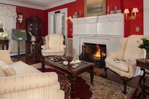 Reception - A Williamsburg White House (Williamsburg)