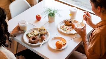 Free continental breakfast