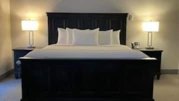 In-room safe, individually decorated, individually furnished, desk