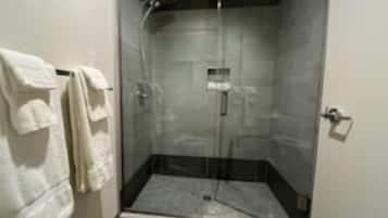 Shower, free toiletries, hair dryer, towels