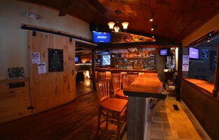Bar (en la propiedad)