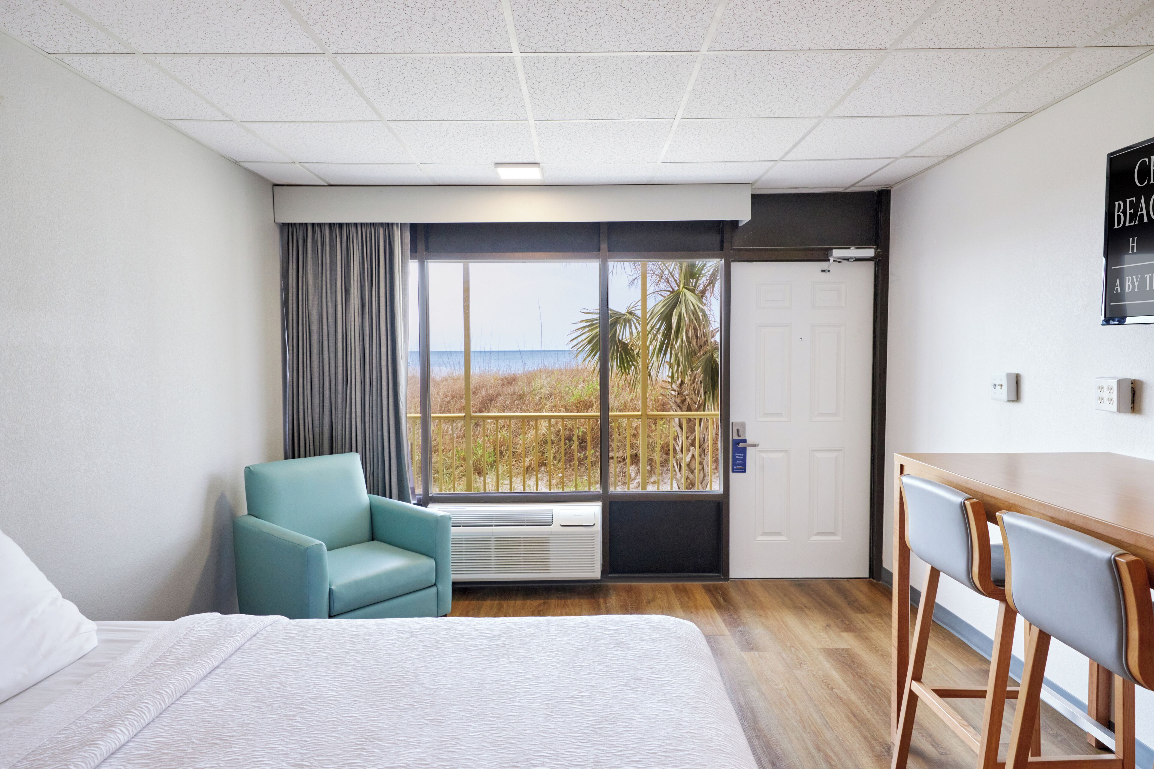 In-room safe, iron/ironing board, free WiFi, bed sheets
