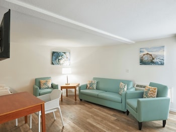 In-room safe, iron/ironing board, free WiFi, bed sheets at Chateau Beachfront Hotel, A By The Sea Resort
