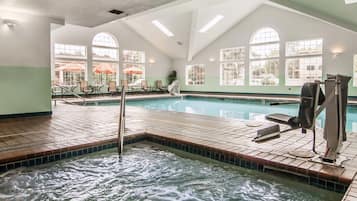 Indoor spa tub