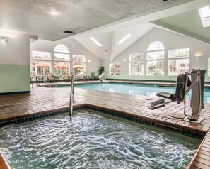 Indoor spa tub