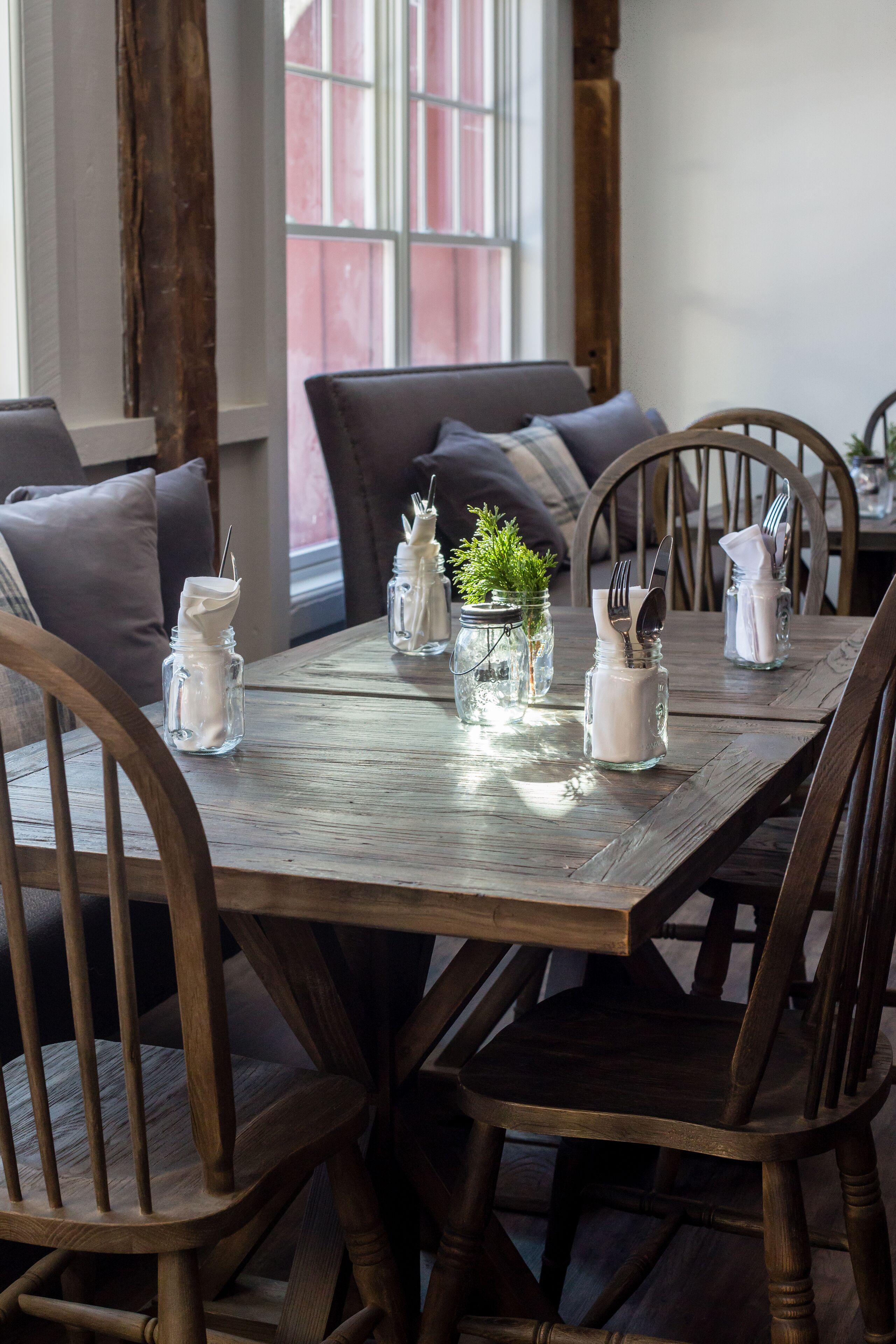 free daily full breakfast