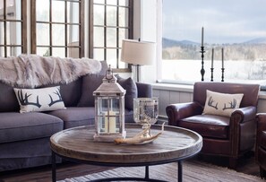 Smart TV 40 polegadas com canais a cabo, TV, pebolim