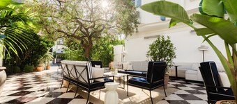 Short Stories Hotel