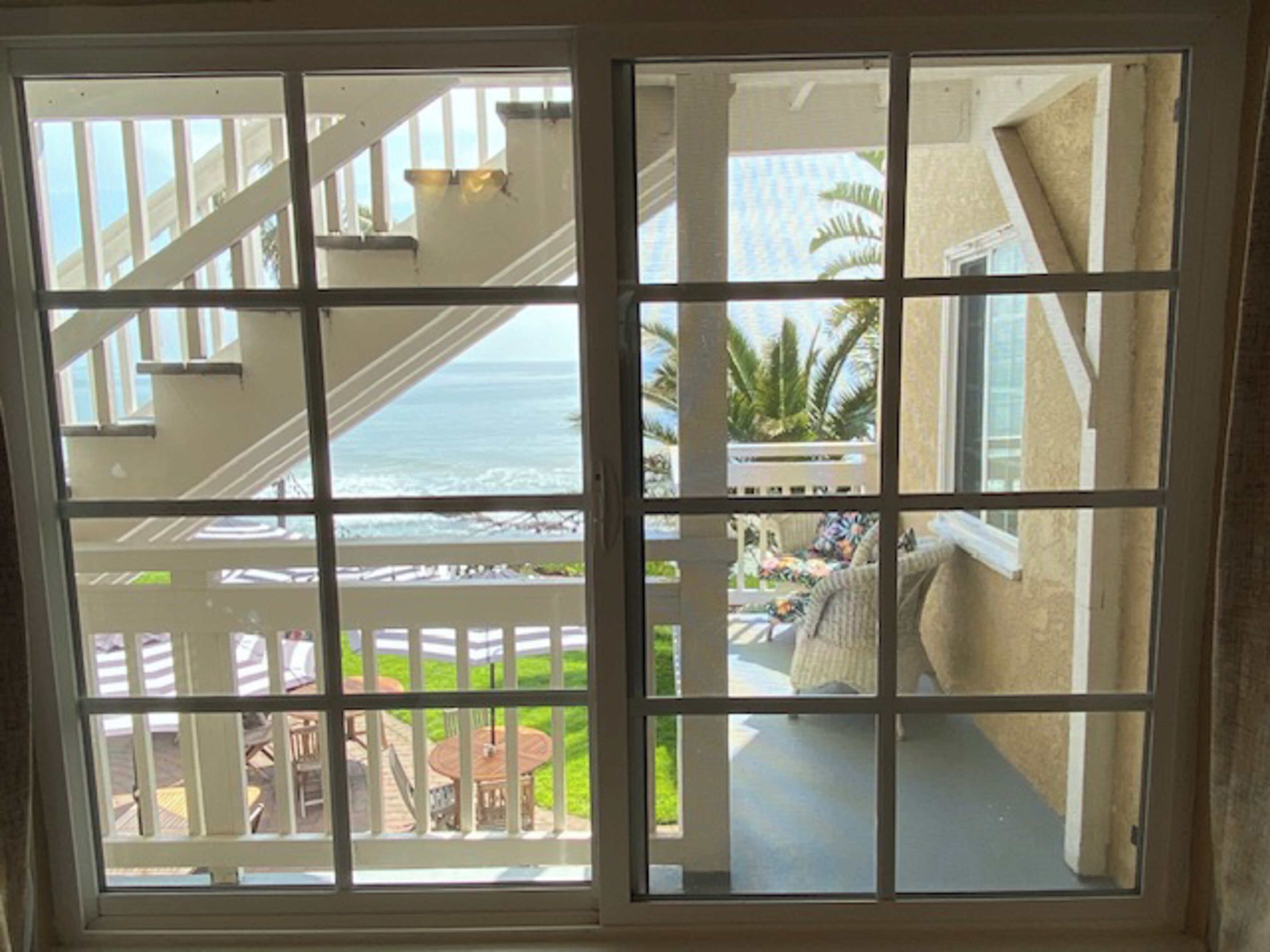 QUEEN PARTIAL VIEW | Desk, blackout drapes, iron/ironing board, free WiFi