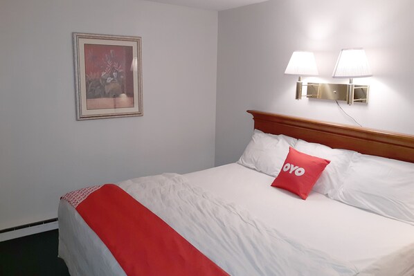 Iron/ironing board, free WiFi