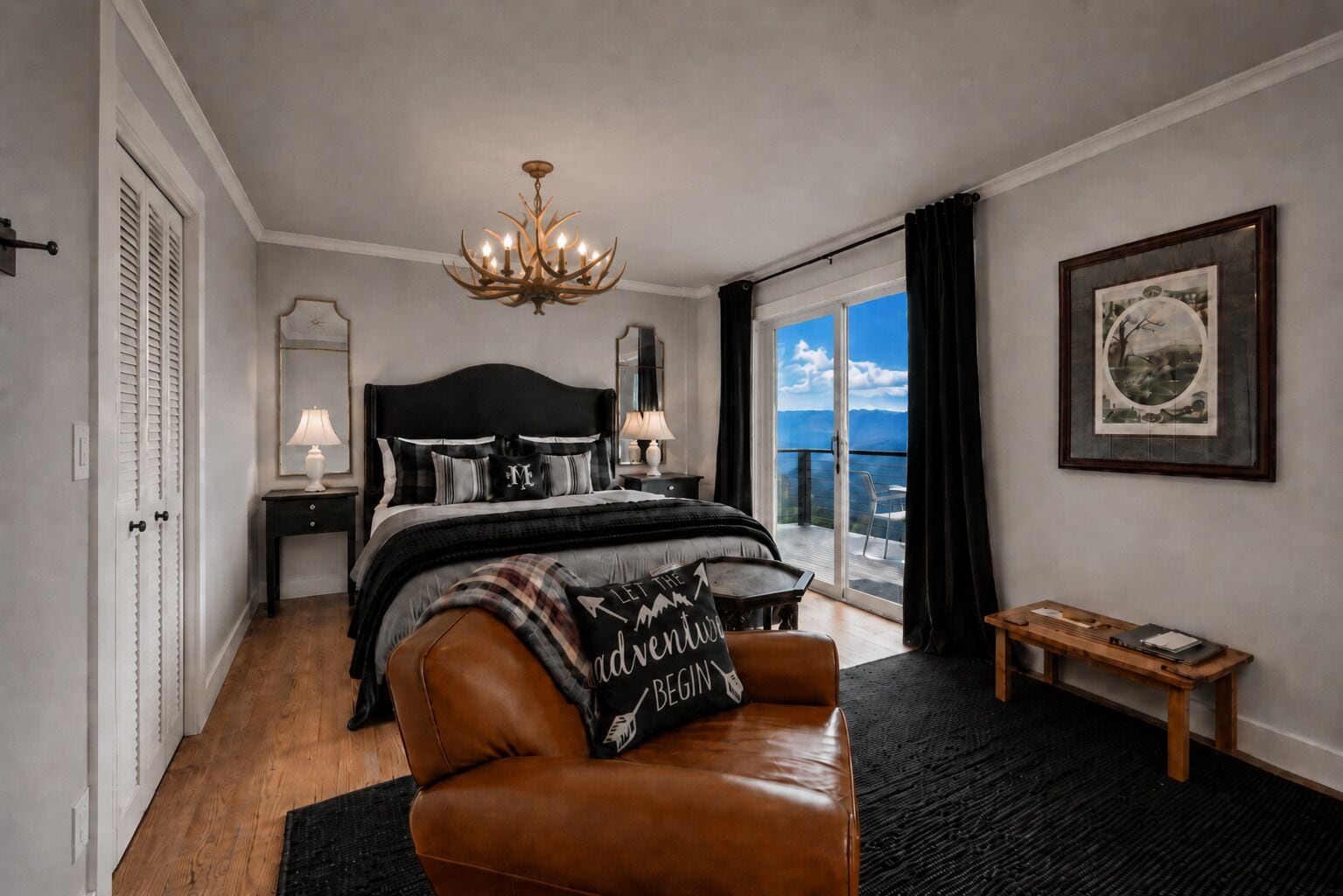 Casa superluxo, vários quartos, lareira, vista para a montanha (Highlands Lodge at Fire M) | Roupas de cama de algodão egípcio, roupas de cama premium