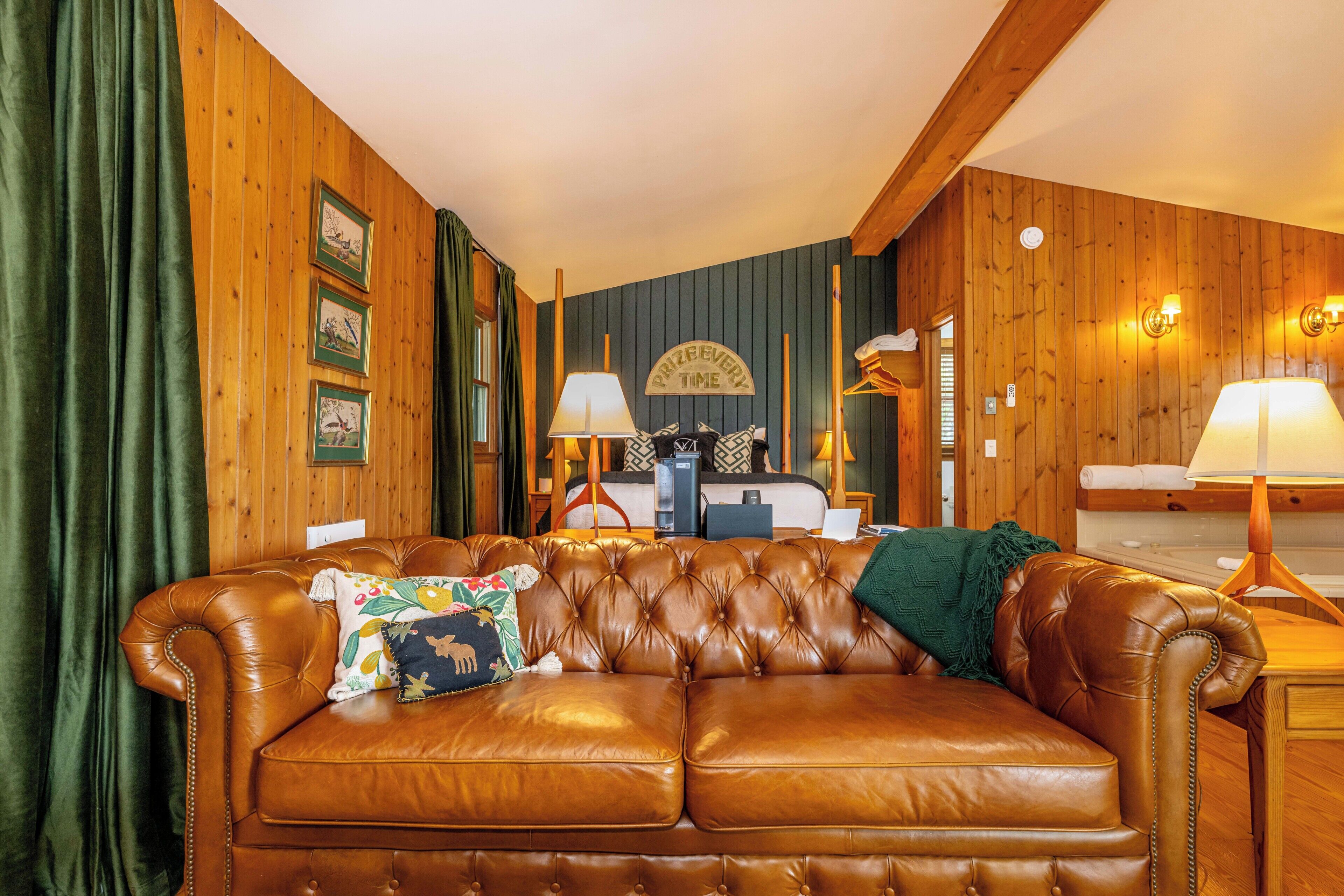Deluxe huisje, en-suite badkamer, uitzicht op bergen (Coca-Cola Cabin) | Woonruimte