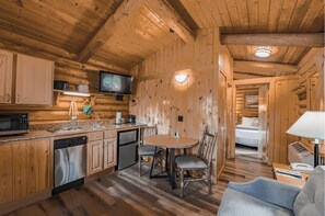Suite | Una cassaforte in camera, ferro/asse da stiro, culla da viaggio