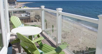 The Corsair & Cross Rip Oceanfront Resort