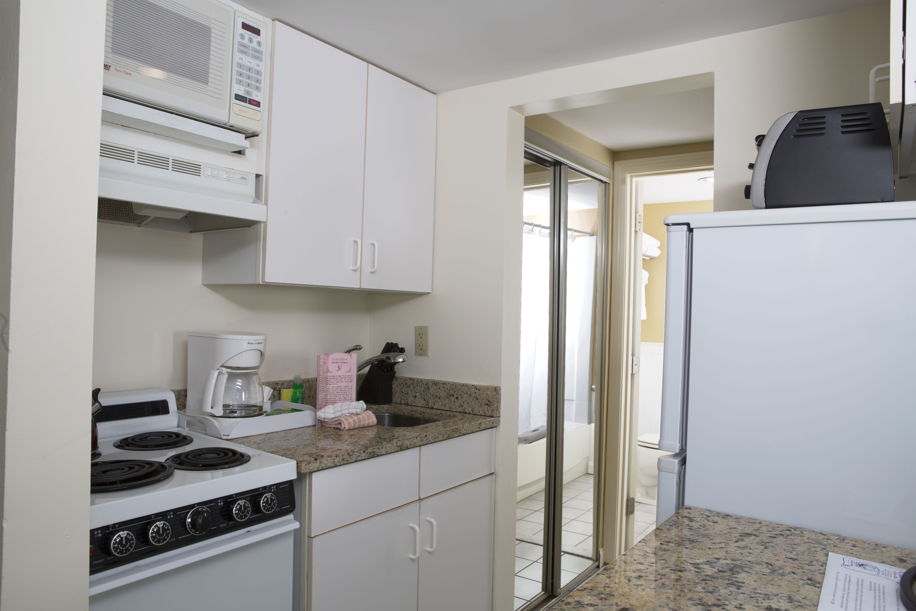 superior room, 2 double beds, balcony, ocean view (superior ocean front 2nd floor) | private kitchen | microwave, coffee/tea maker