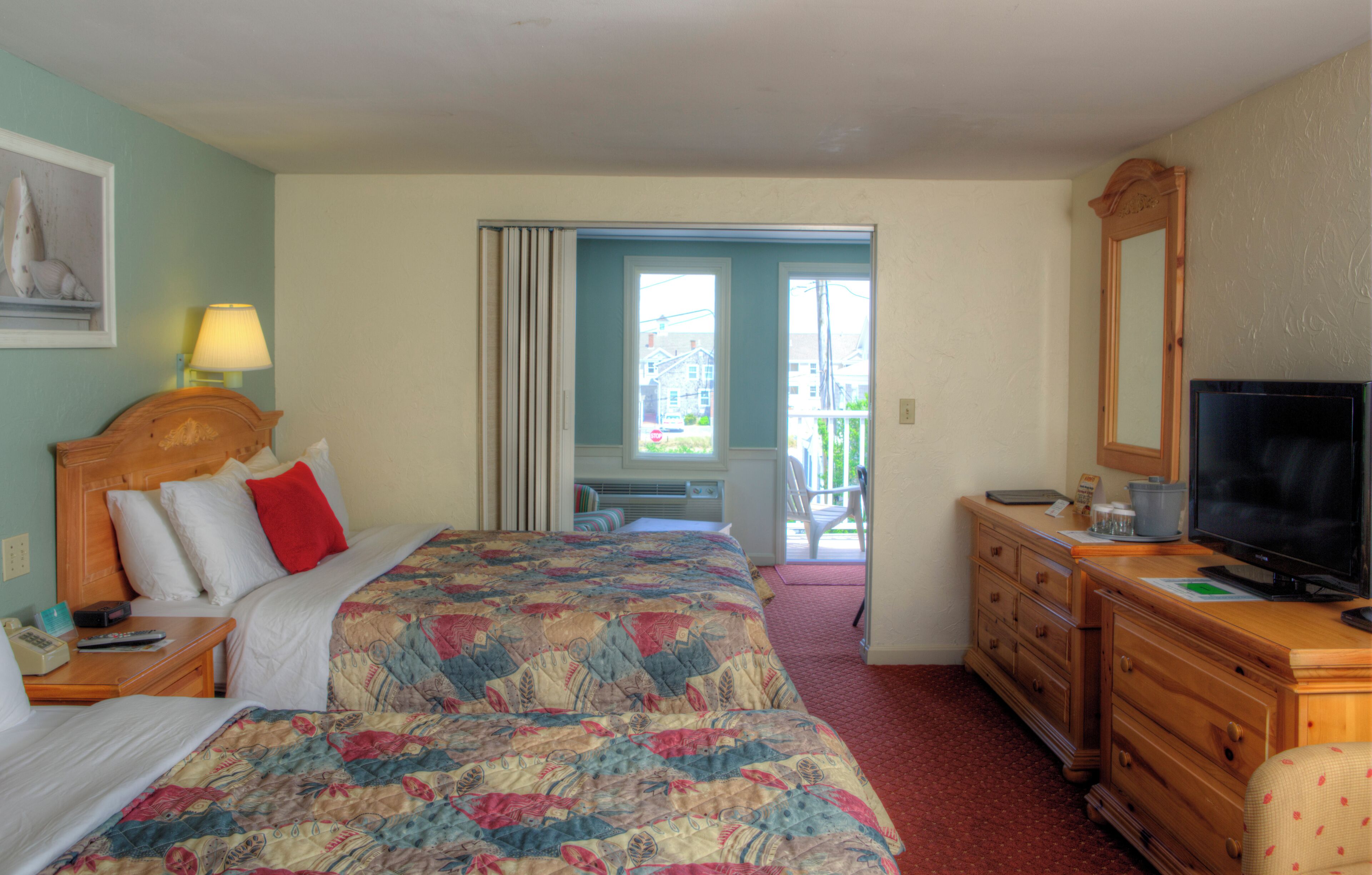 مكواة/لوح كي وواي فاي مجانًا وملاءات أسرّة