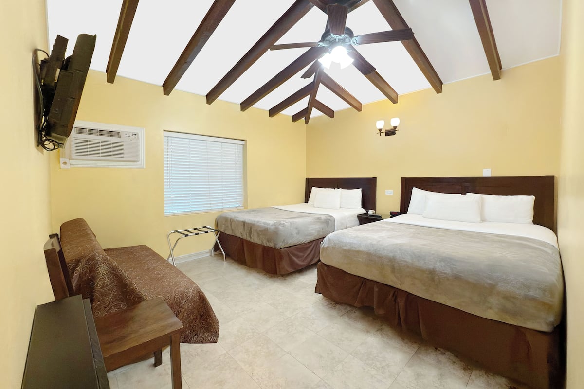 Family Room, Multiple Beds, Non Smoking, Refrigerator & Microwave | Soundproofing, iron/ironing board, free WiFi, bed sheets