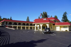 Front of property - Timberland Inn & Suites (Castle Rock)