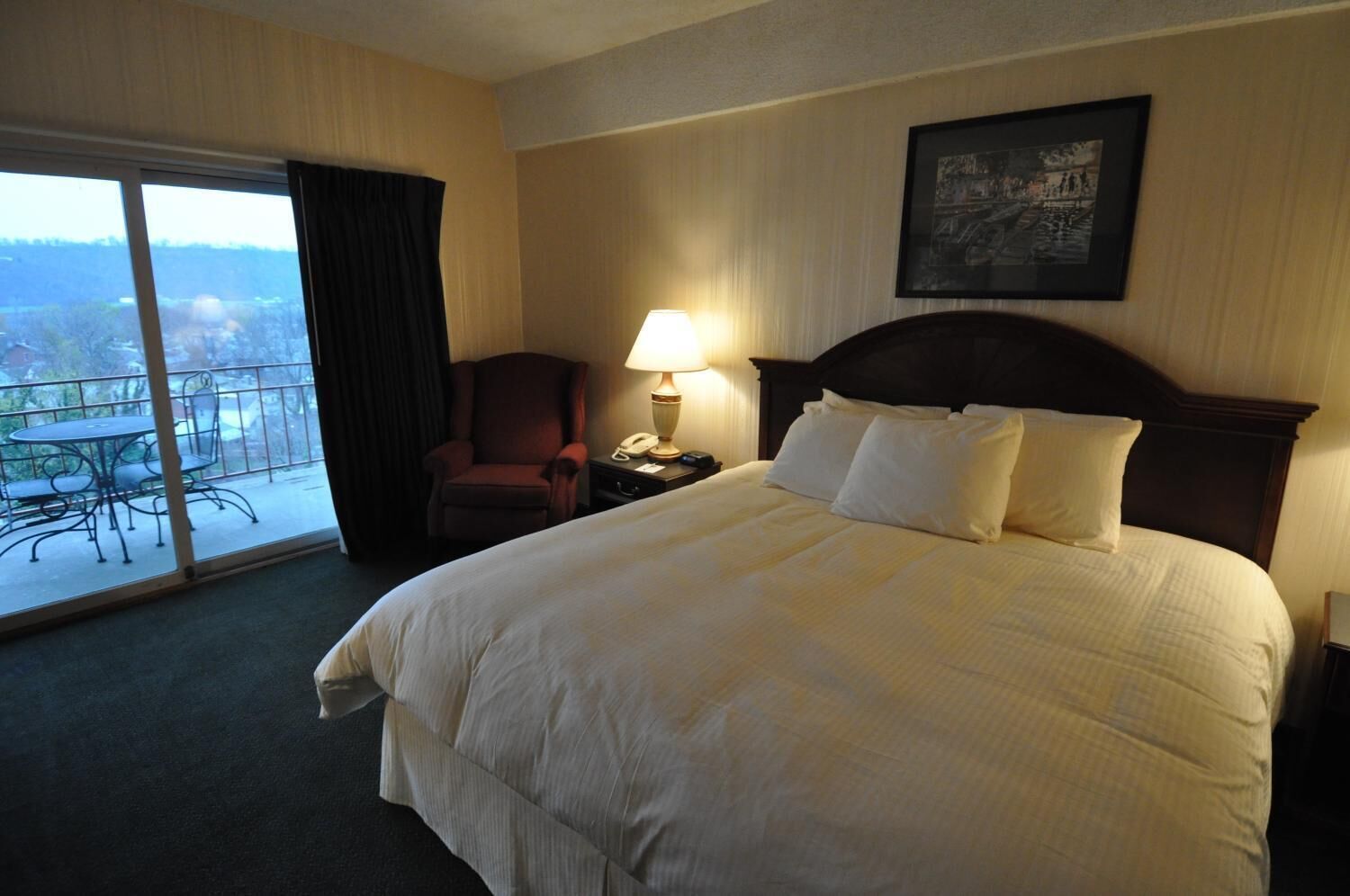 desk, iron/ironing board, free cots/infant beds, rollaway beds