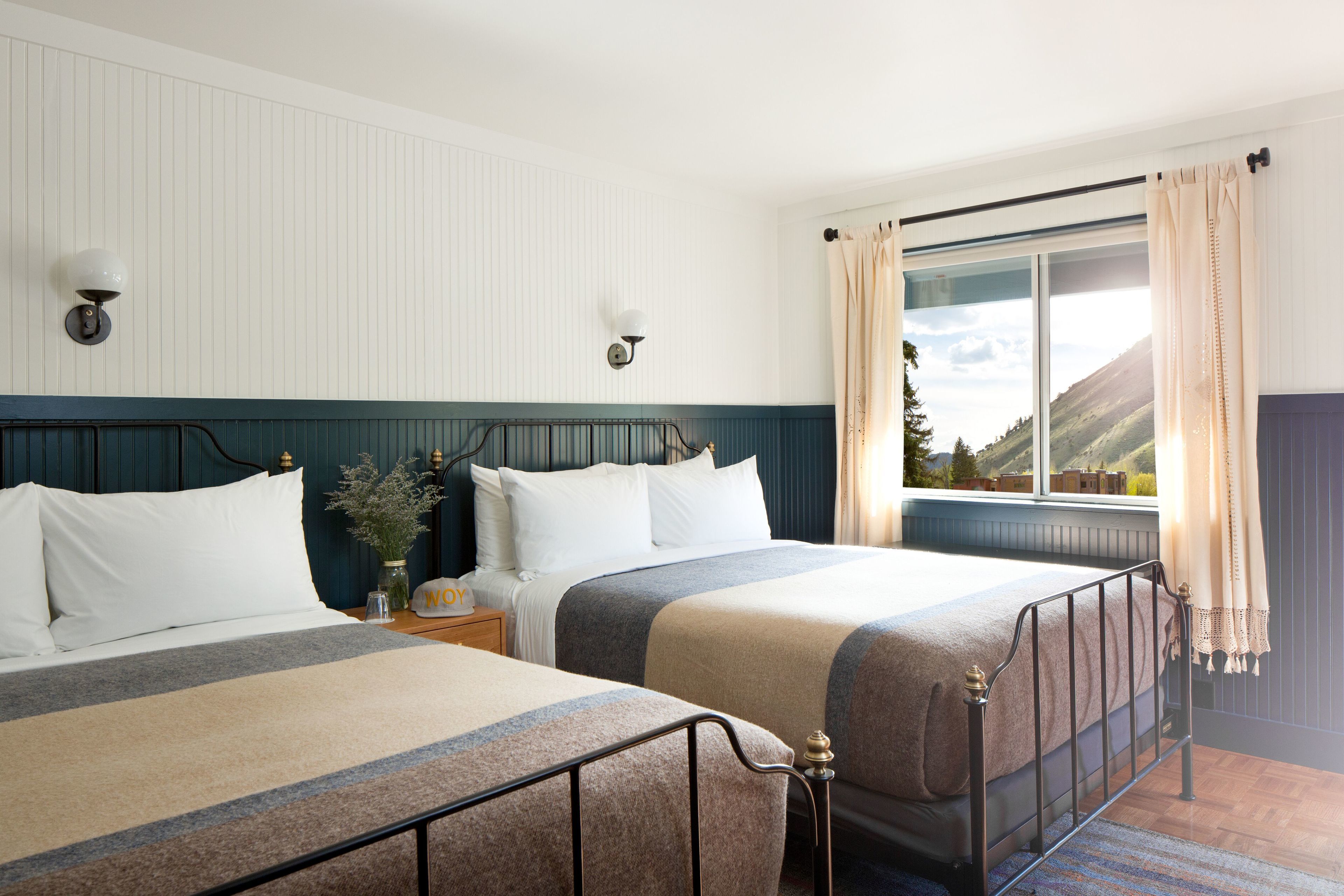 deluxe two queen | egyptian cotton sheets, premium bedding, minibar, in-room safe