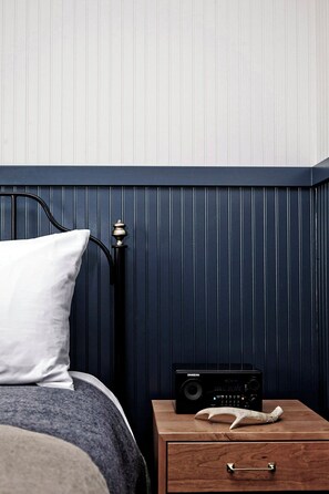Egyptian cotton sheets, premium bedding, minibar, in-room safe