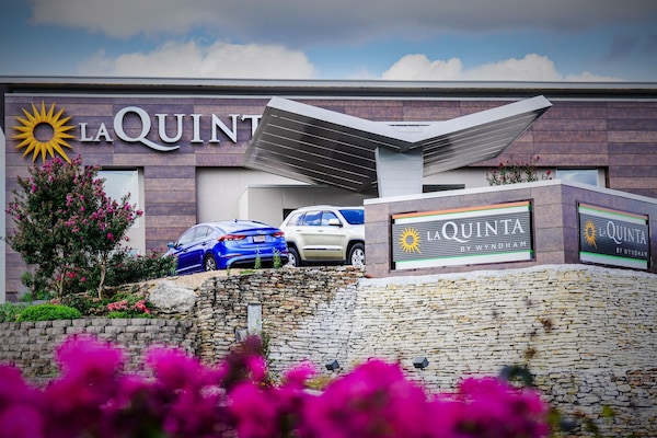 Façade de lâhĂ©bergement