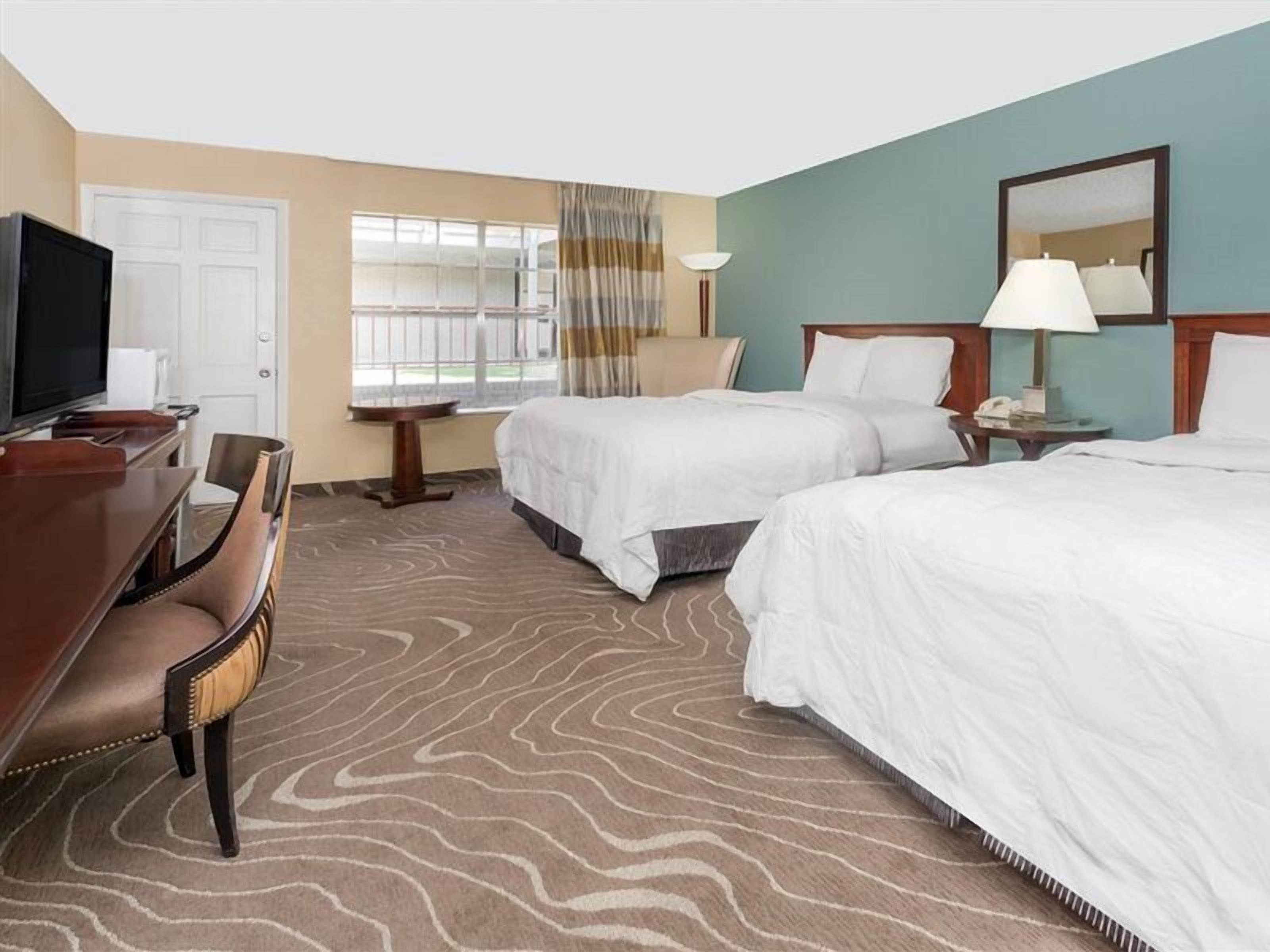 Desk, iron/ironing board, free cribs/infant beds, free WiFi