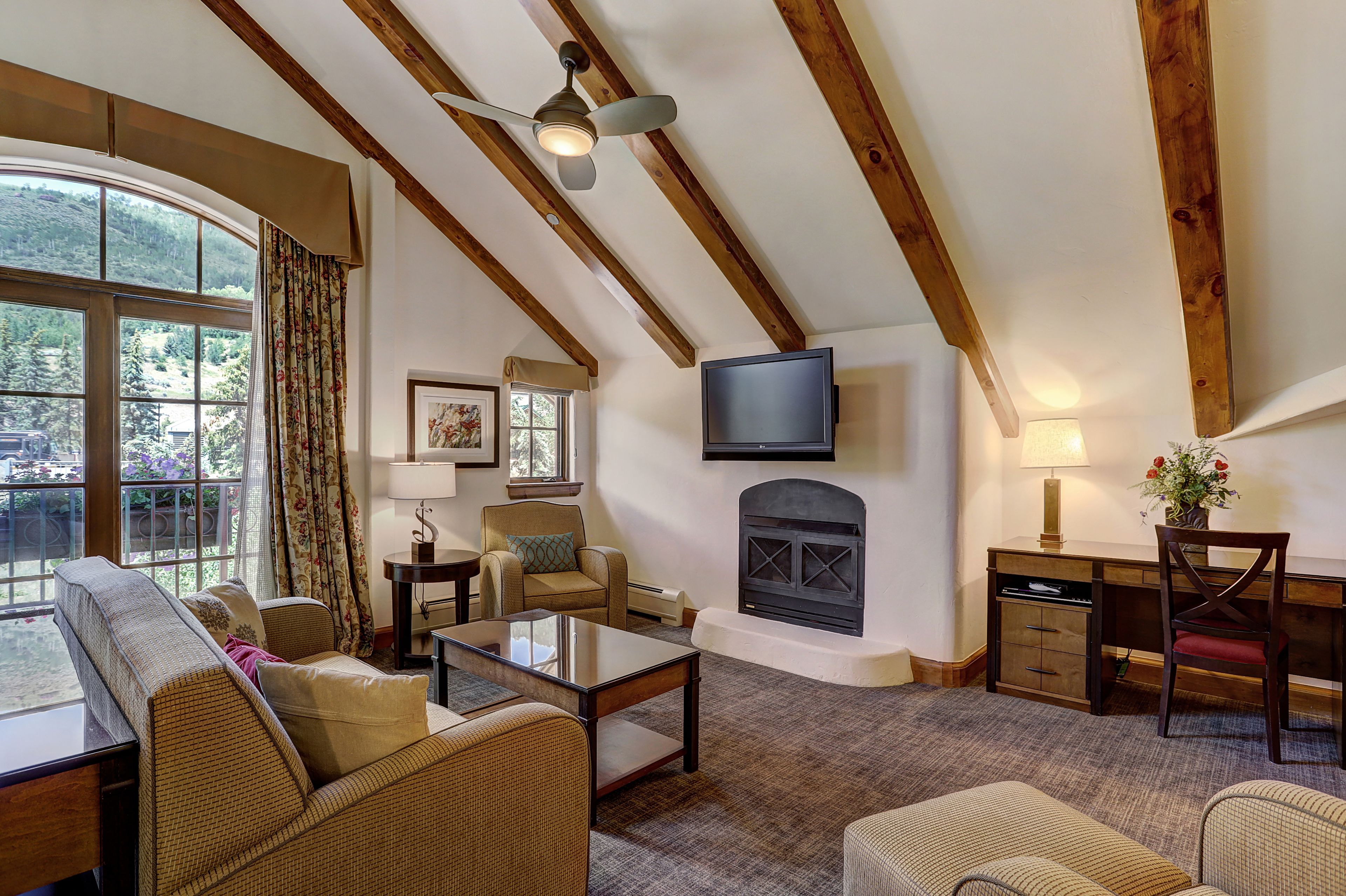 52-inch tv with satellite channels, dvd player