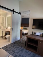 Deluxe Double Room | Premium bedding, desk, laptop workspace, iron/ironing board