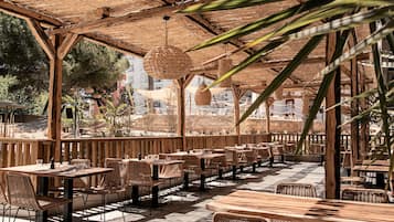 Bar (a l'allotjament)